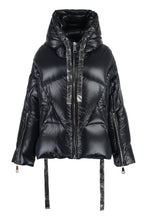 Load image into Gallery viewer, Puff Khris Iconic hooded down jacket