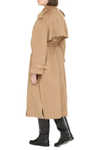 Load image into Gallery viewer, Long camelwool trench