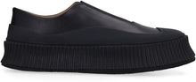 Load image into Gallery viewer, Leather slip on