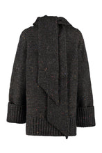 Load image into Gallery viewer, Cable knit turtleneck