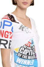 Load image into Gallery viewer, V-neck t-shirt