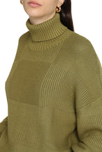 Load image into Gallery viewer, Benny turtleneck sweater
