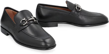 Load image into Gallery viewer, Leather loafers
