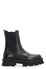 Load image into Gallery viewer, Leather Chelsea boots

