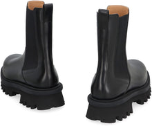 Load image into Gallery viewer, Leather Chelsea boots
