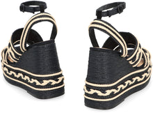 Load image into Gallery viewer, Fermina platform sandals
