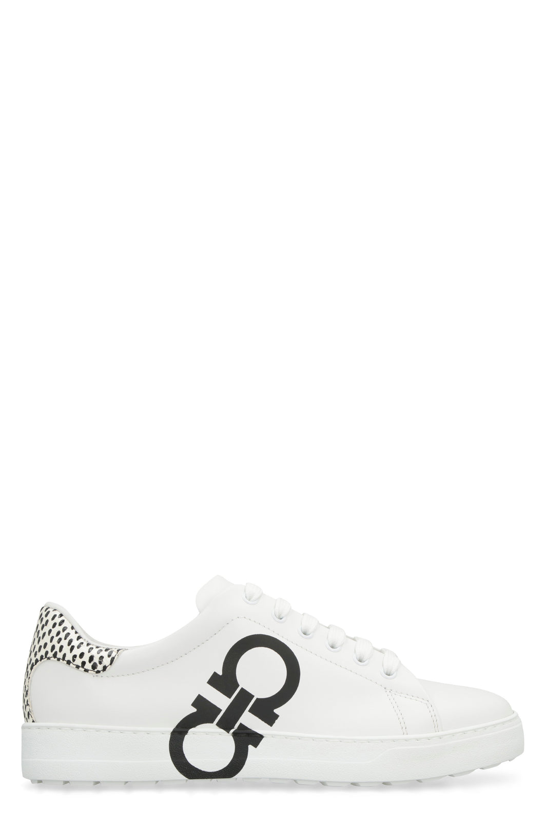 Leather low-top sneakers
