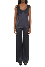 Load image into Gallery viewer, Satin trousers
