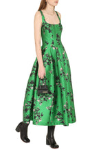Load image into Gallery viewer, Dress with floral print
