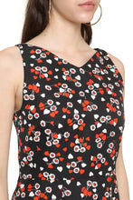 Load image into Gallery viewer, Printed mini dress
