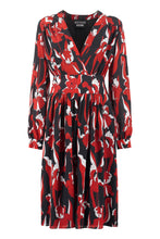 Load image into Gallery viewer, Printed crepe dress
