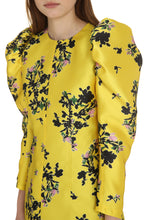 Load image into Gallery viewer, Dress with floral print
