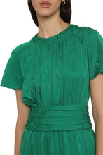 Load image into Gallery viewer, Satin dress
