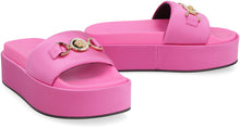 Load image into Gallery viewer, Logoed satin platform slides
