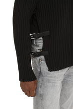 Load image into Gallery viewer, Crew-neck wool sweater
