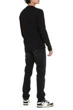 Load image into Gallery viewer, Long sleeve crew-neck sweater
