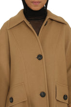Load image into Gallery viewer, Motif wool cape
