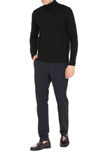Load image into Gallery viewer, Virgin-wool turtleneck sweater
