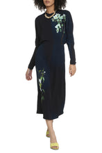 Load image into Gallery viewer, Floral print crepe dress
