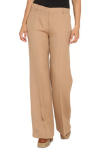 Load image into Gallery viewer, Flared trousers
