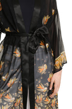 Load image into Gallery viewer, Silk coat
