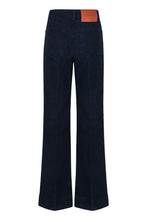 Load image into Gallery viewer, Jeans Alina in corduroy
