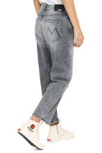 Load image into Gallery viewer, The Ditcher Crop comfort jeans
