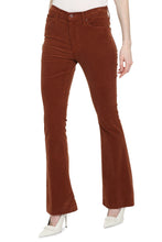Load image into Gallery viewer, The Weekender Fray corduroy flared trousers
