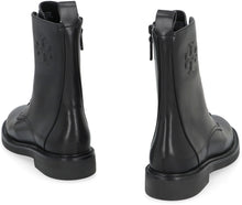 Load image into Gallery viewer, Leather lace-up boots
