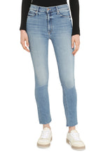 Load image into Gallery viewer, Dazzler straight leg jeans
