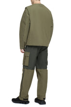 Load image into Gallery viewer, Moncler x Pharrell Williams - Malpe multi-pocket cotton jacket

