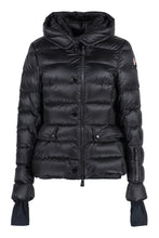 Load image into Gallery viewer, Armonique hooded short down jacket
