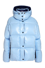 Load image into Gallery viewer, Parana Hooded short down jacket

