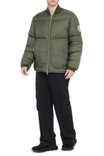 Load image into Gallery viewer, Diya Techno-nylon down jacket
