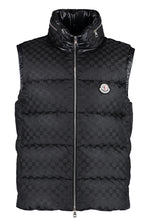 Load image into Gallery viewer, Kita full zip field vest
