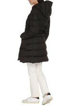 Load image into Gallery viewer, Aubigny hooded down jacket

