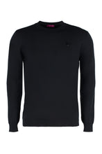 Load image into Gallery viewer, Crew-neck wool sweater
