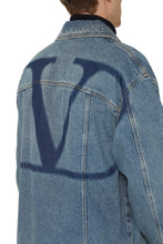 Load image into Gallery viewer, Overshirt in denim
