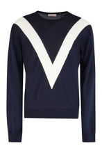 Load image into Gallery viewer, Crew-neck wool sweater
