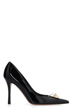Load image into Gallery viewer, Valentino Garavani - One Stud patent leather pointy-toe pumps
