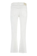 Load image into Gallery viewer, Cropped jeans
