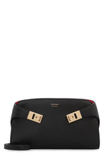Load image into Gallery viewer, Hug Leather crossbody bag
