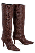 Load image into Gallery viewer, Stevie croco-print leather boots
