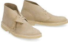 Load image into Gallery viewer, Nubuck desert boots
