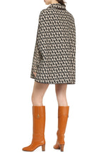Load image into Gallery viewer, Wool cape coat
