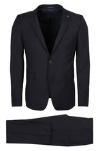 Load image into Gallery viewer, Virgin wool two piece suit

