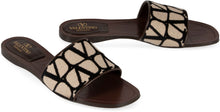 Load image into Gallery viewer, Valentino Garavani - Fabric slides

