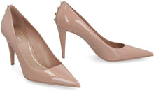 Load image into Gallery viewer, Rockstud patent leather pumps
