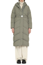 Load image into Gallery viewer, Marlow long hooded down jacket
