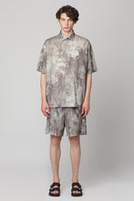 Load image into Gallery viewer, Printed cotton bermuda shorts
